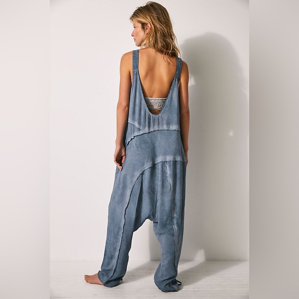 Free People Intimately Act Natural Shapeless Romper | Size Medium. Final price! - Picture 4 of 7